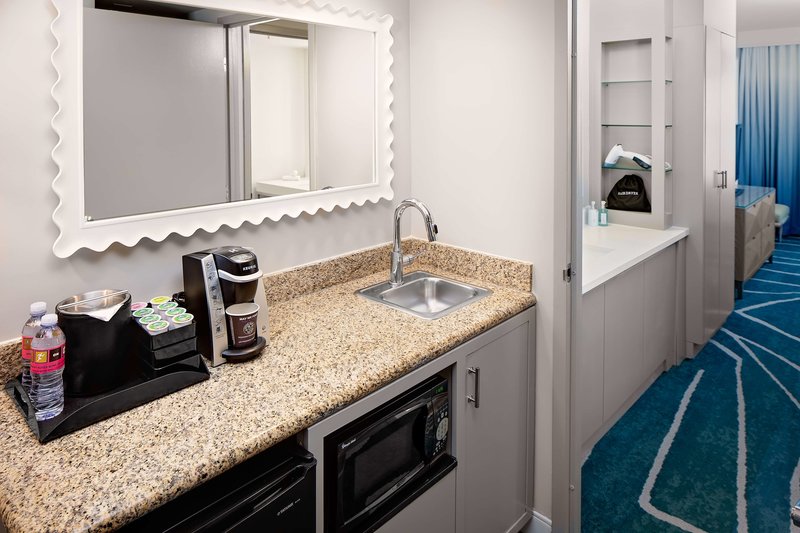 Embassy Suites San Diego Bay Downtown - 760