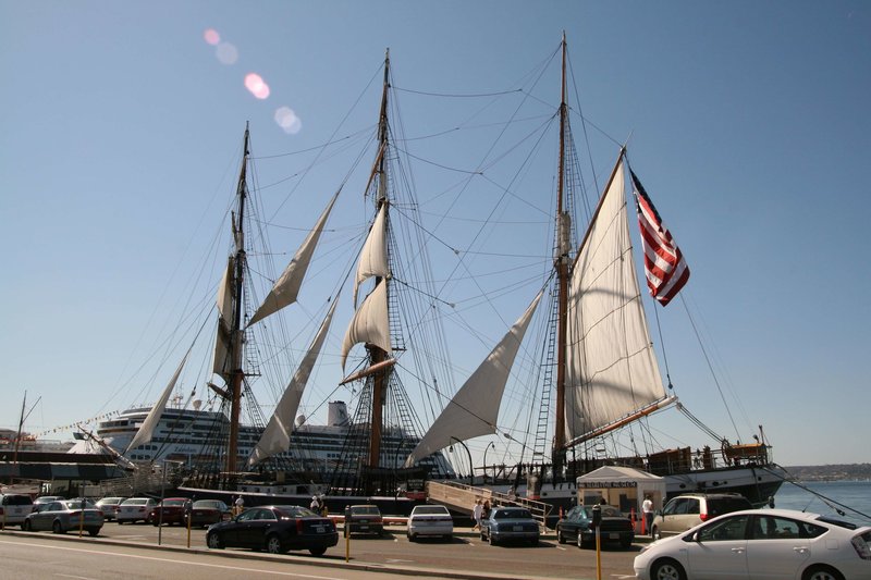 Hampton Inn San Diego Downtown - 761