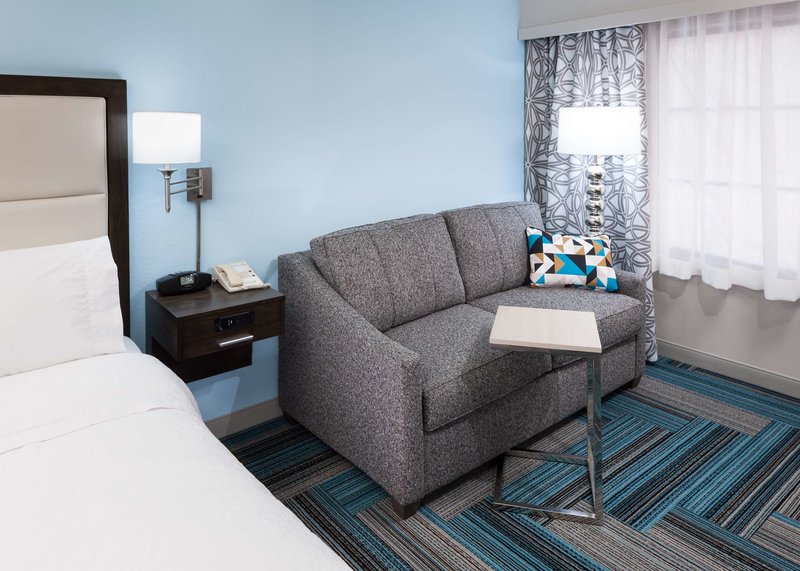 Hampton Inn San Diego Downtown - 761