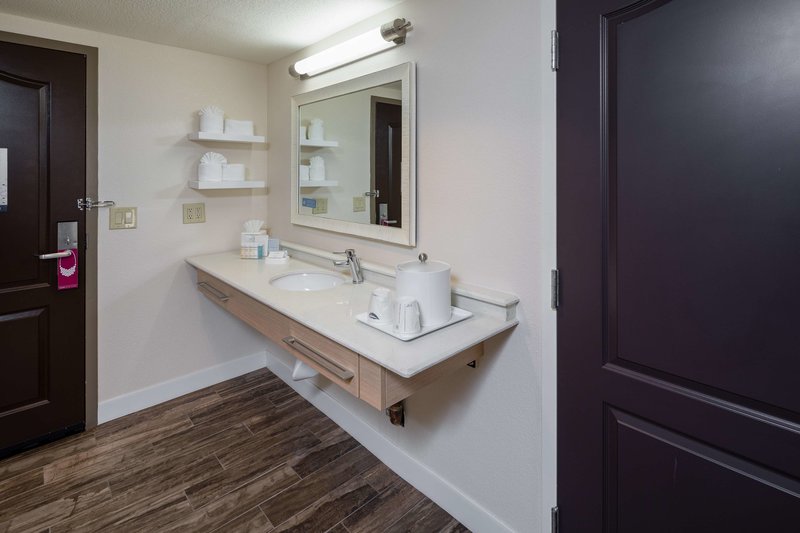 Hampton Inn San Francisco Airport - 772