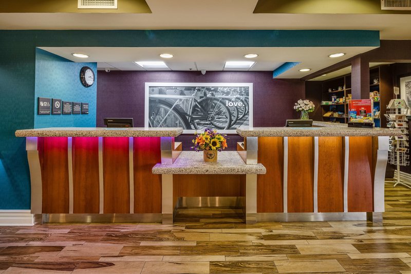 Hampton Inn San Francisco Airport - 772