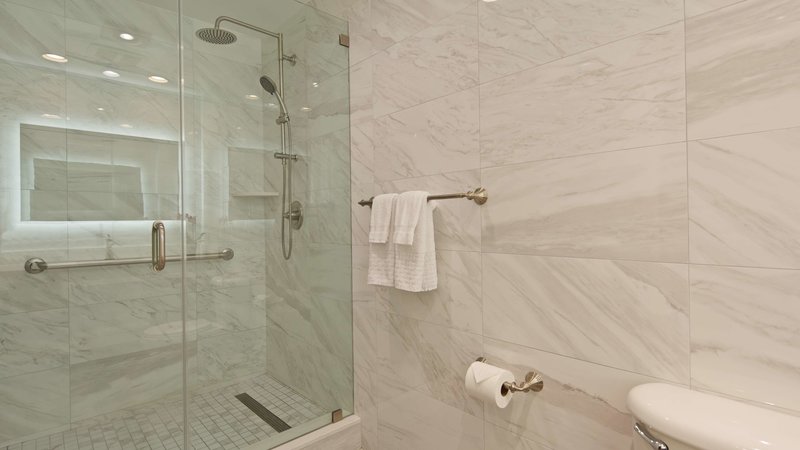 Best Western Plus Sunset Plaza - 802