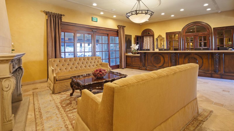 Best Western Plus Sunset Plaza - 802