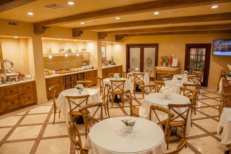 Best Western Plus Sunset Plaza - 802