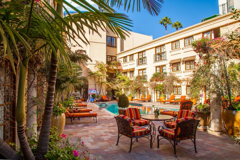 Best Western Plus Sunset Plaza - 802