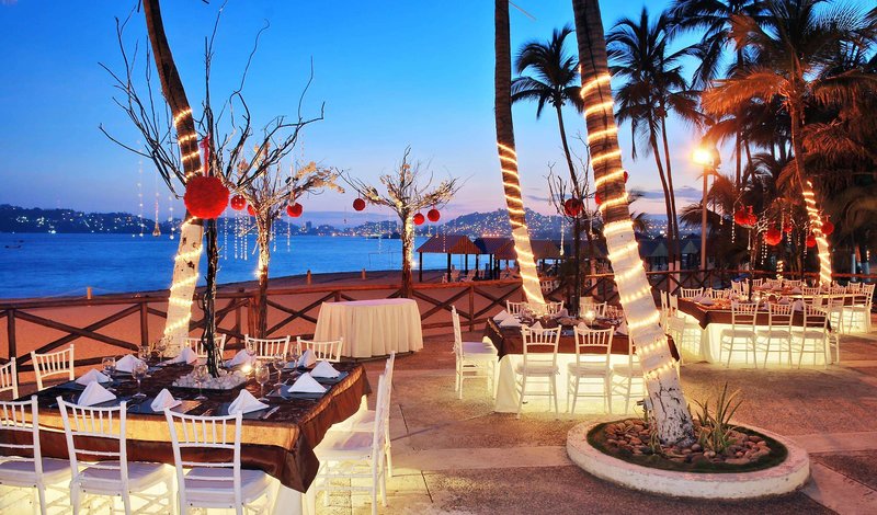 Emporio Acapulco - 806