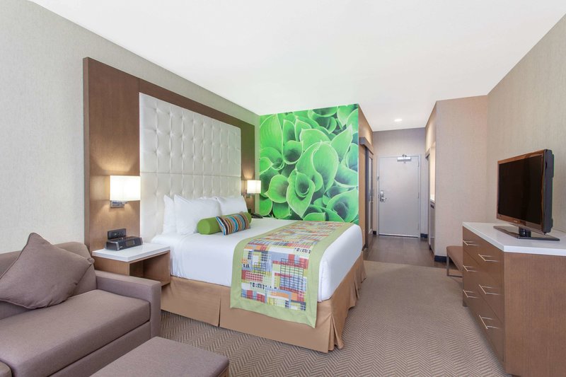 Wyndham Garden Anaheim - 471