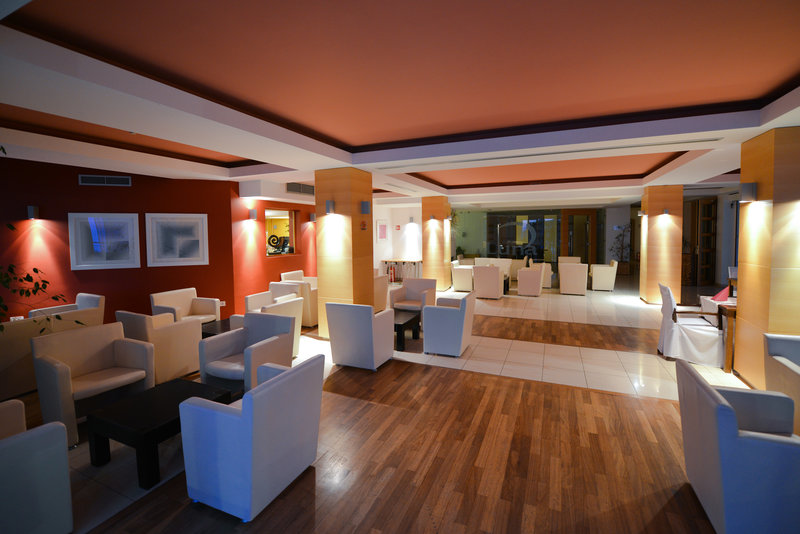 La Luna Island Hotel - 814