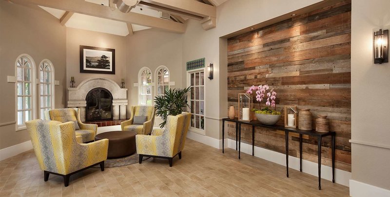 Half Moon Bay Lodge - 816