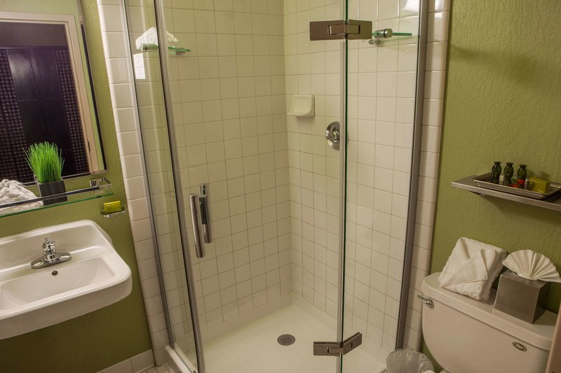 Fusion Boutique Hotel - 818