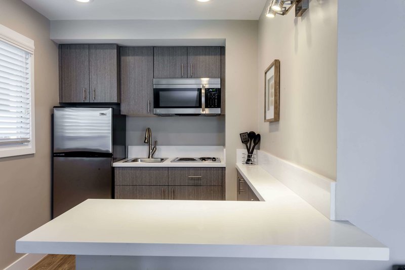 Ramada San Diego North Hotel & Conference Center - 819