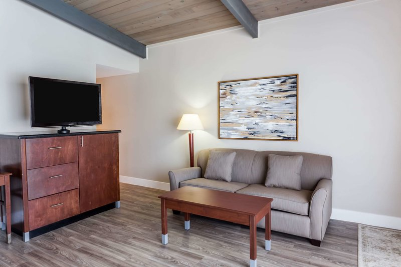 Ramada San Diego North Hotel & Conference Center - 819