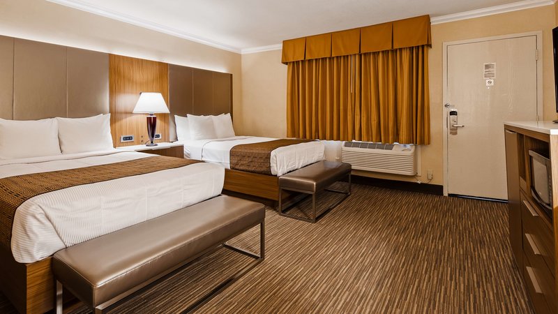Best Western Hollywood Plaza Inn - 820