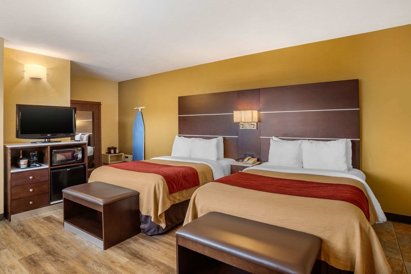 Comfort Inn At The Harbor - 823