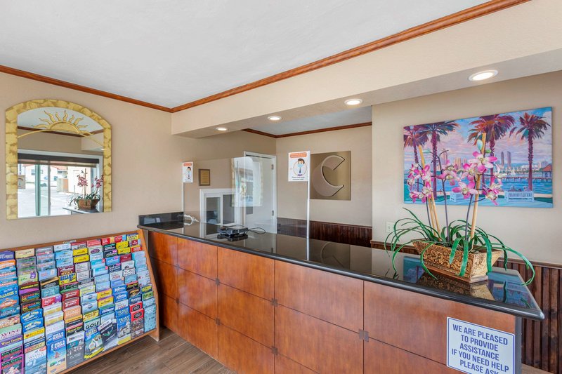 Comfort Inn At The Harbor - 823