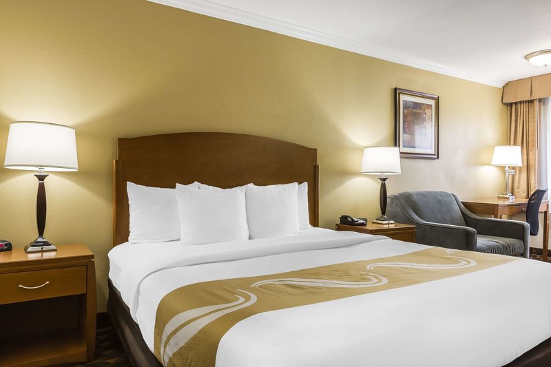 Quality Inn & Suites Los Angeles Airport – Lax - 830
