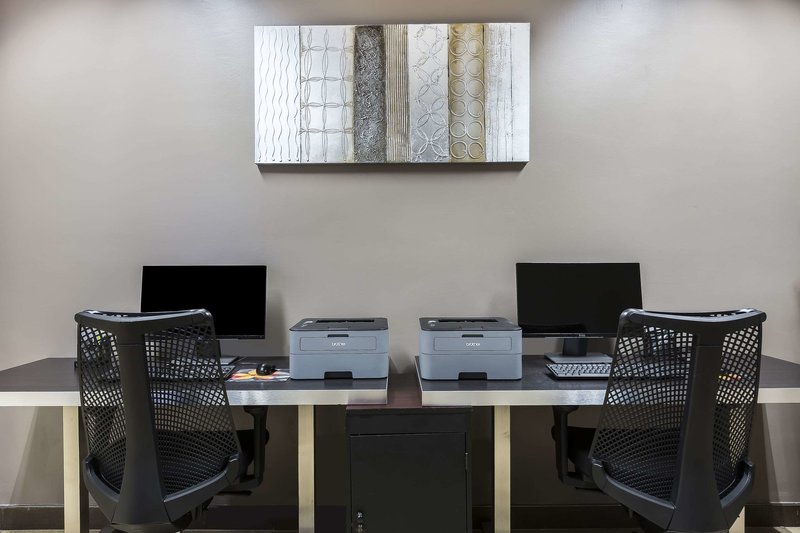 Quality Inn & Suites Los Angeles Airport – Lax - 830