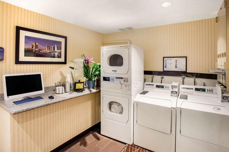 Comfort Inn Gaslamp/convention Center - 831