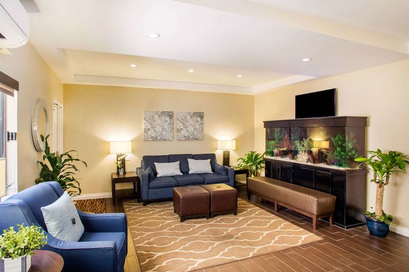 Comfort Inn Gaslamp/convention Center - 831