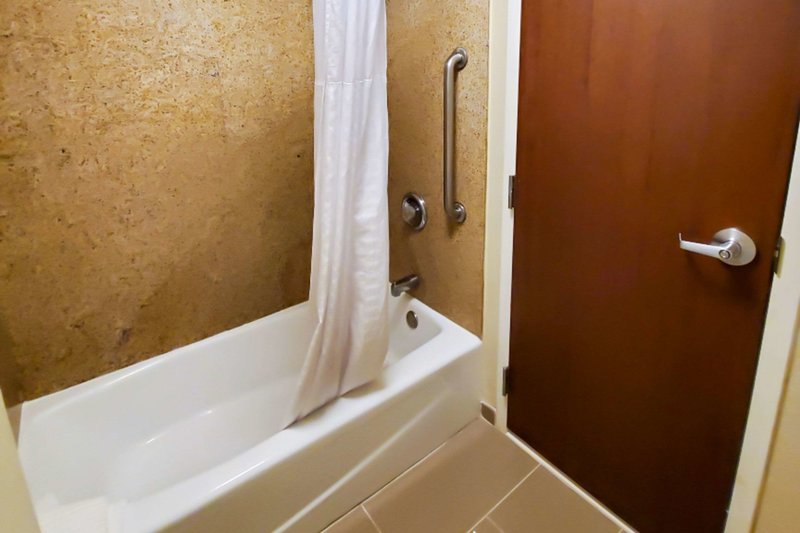 Comfort Inn Oxon Hill - 834