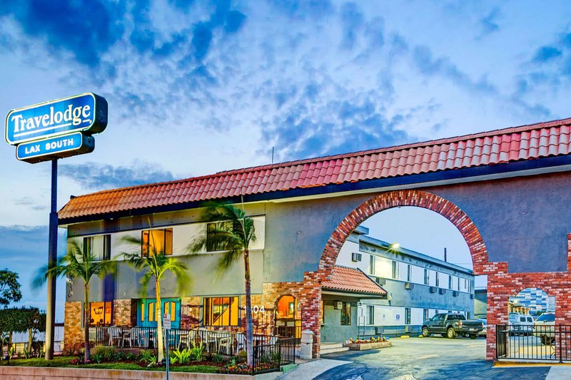 Travelodge By Wyndham Lax South - 836