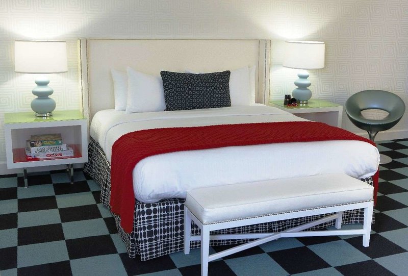 Americania Hotel - 485