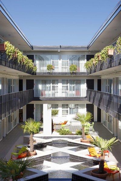 Americania Hotel - 485