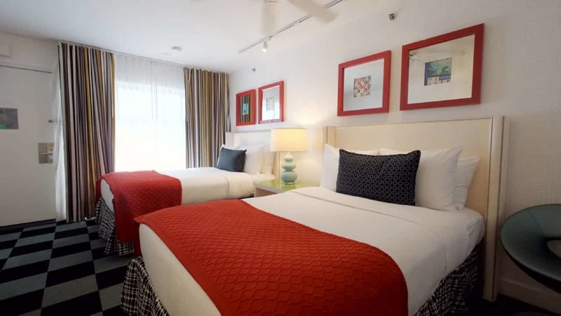 Americania Hotel - 485