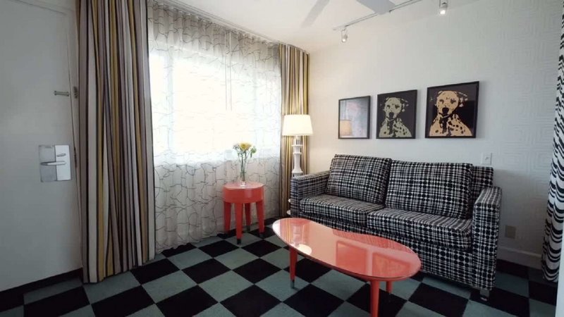 Americania Hotel - 485