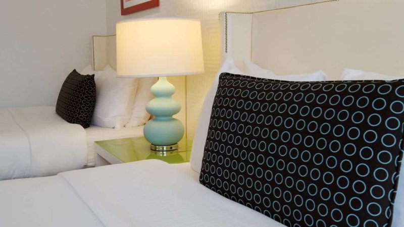 Americania Hotel - 485