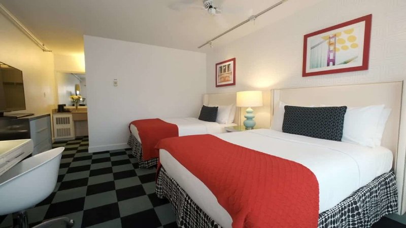 Americania Hotel - 485