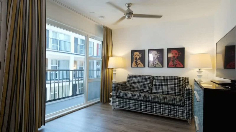 Americania Hotel - 485