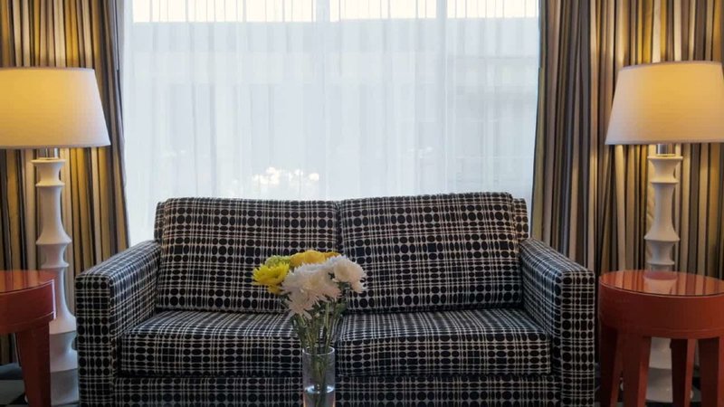 Americania Hotel - 485