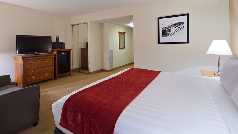 Best Western Plus Bayside Inn - 488