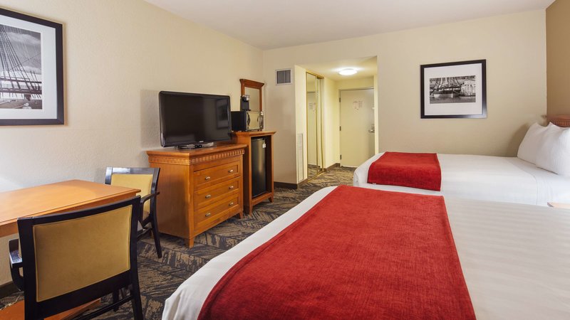 Best Western Plus Bayside Inn - 488