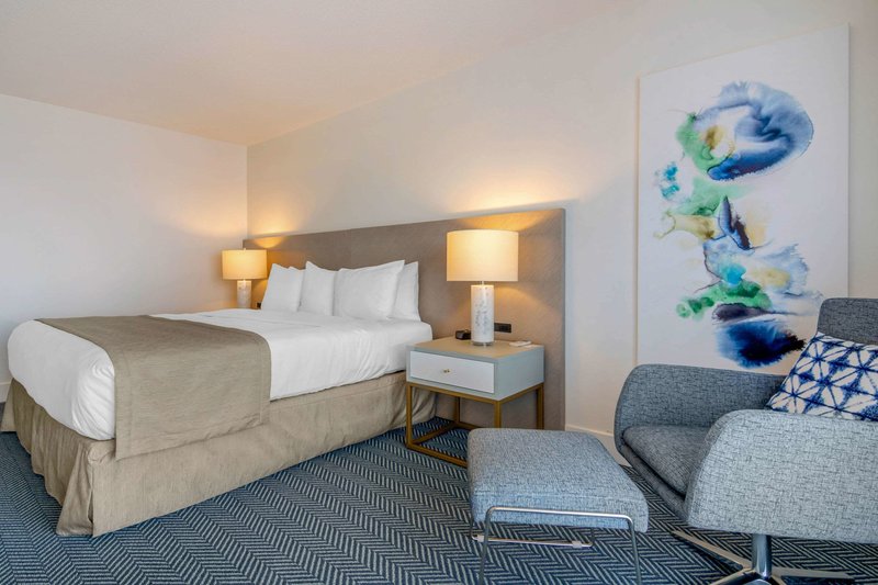 Bayside Oceanfront Resort - 489