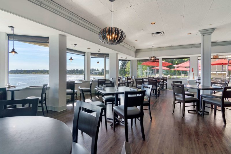 Bayside Oceanfront Resort - 489