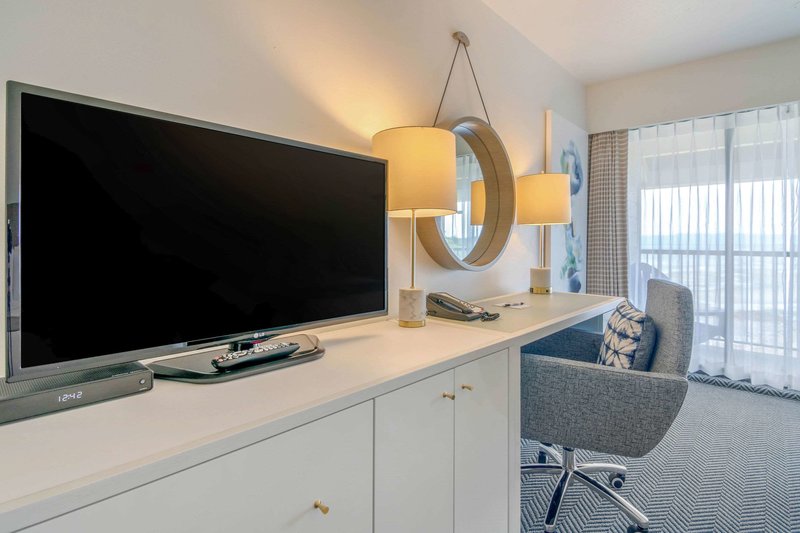 Bayside Oceanfront Resort - 489