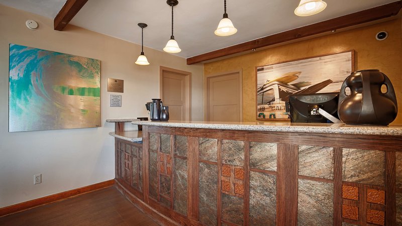 Best Western Plus Beach View Lodge - 490