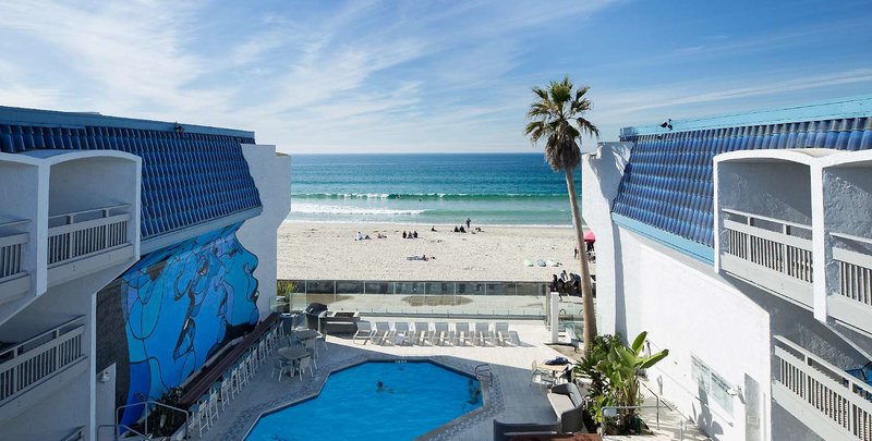 Blue Sea Beach Hotel - 492