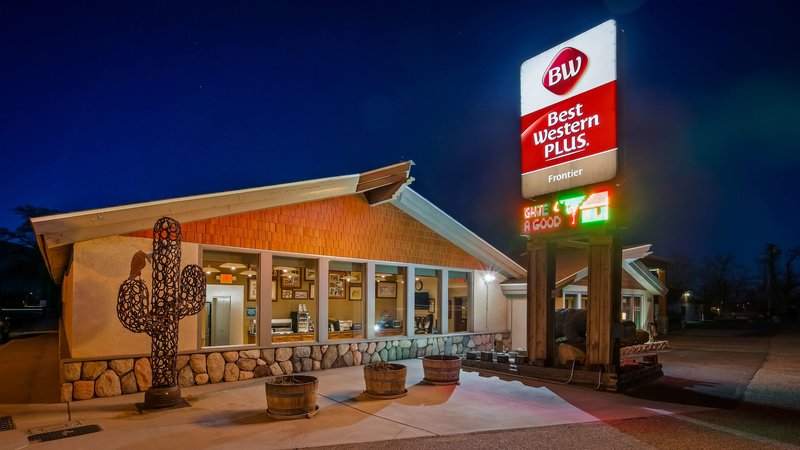 Best Western Plus Frontier Motel - 495