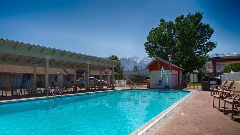 Best Western Plus Frontier Motel - 495