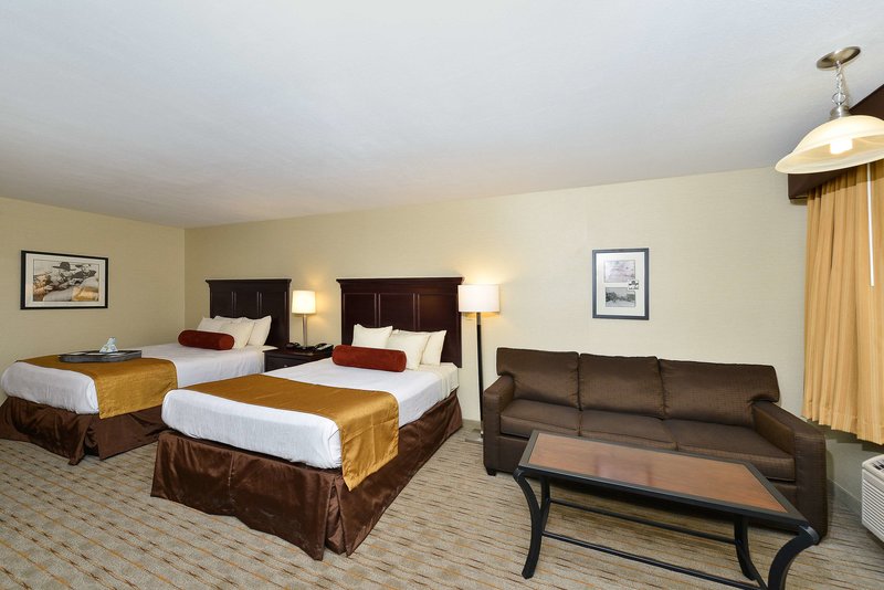 Best Western Plus Frontier Motel - 495