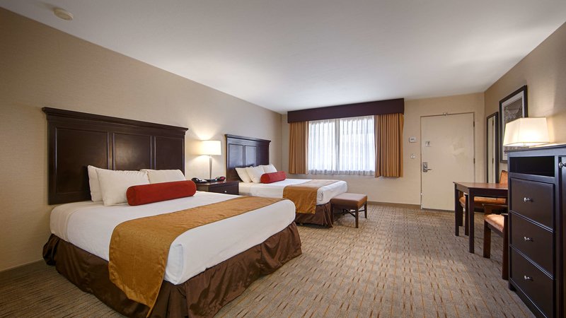 Best Western Plus Frontier Motel - 495