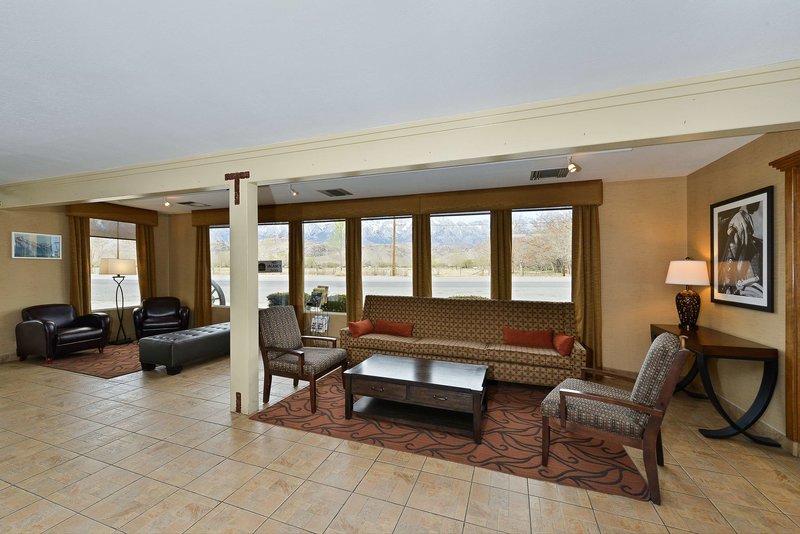 Best Western Plus Frontier Motel - 495