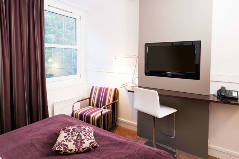 Quality Hotel Entry - 838