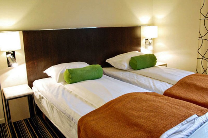 Quality Hotel Entry - 838