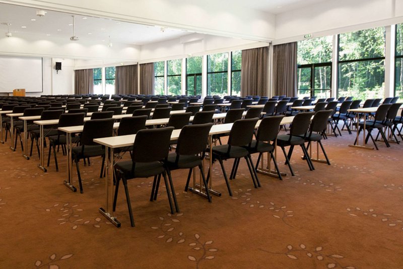 Quality Hotel Entry - 838