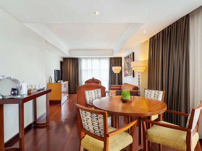 Novotel Semarang - 846