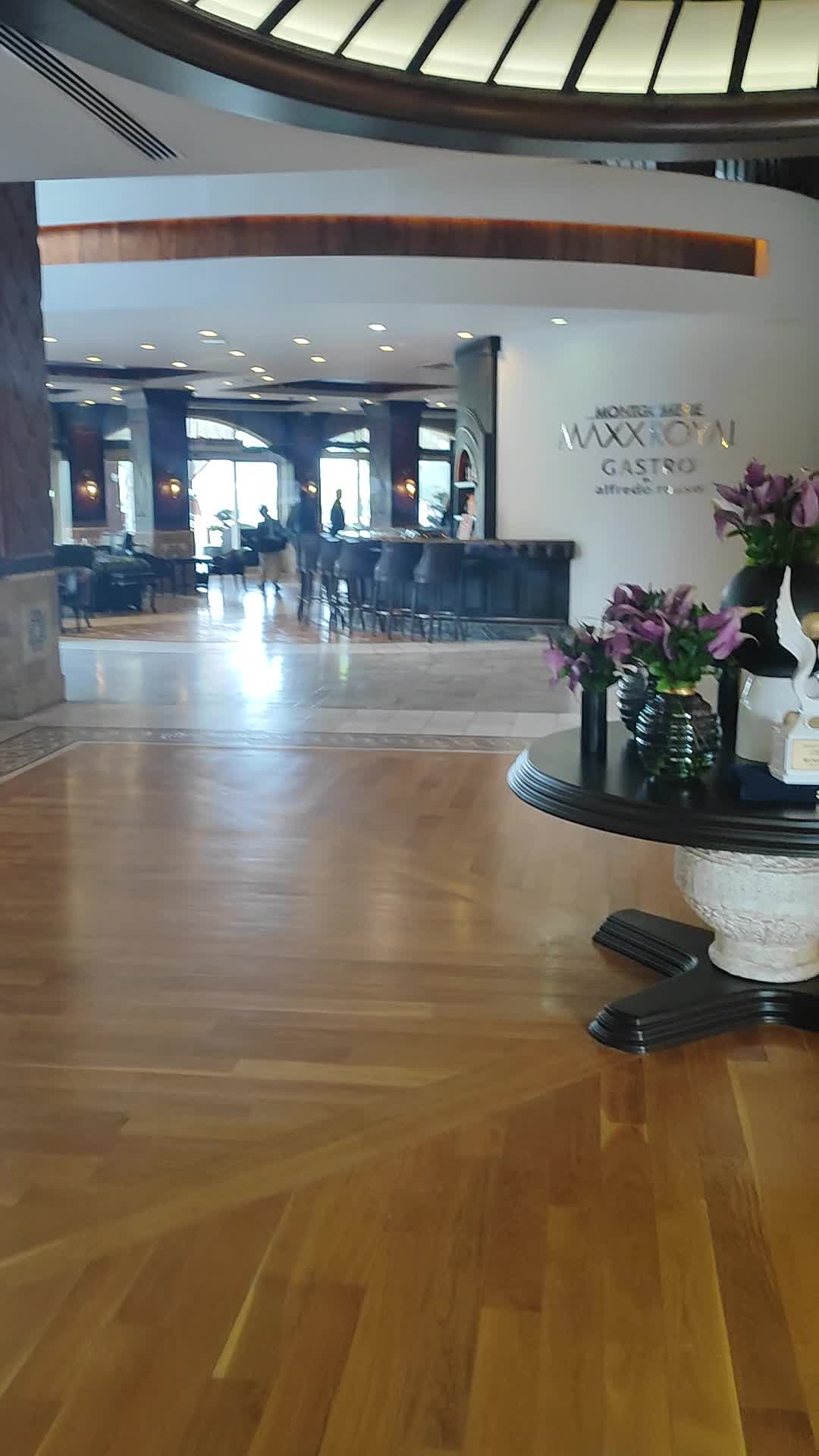 Montgomerie Maxx Royal - 1289